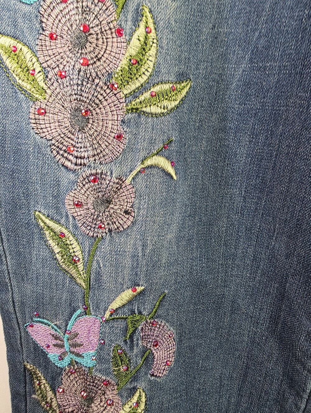 V Cristina Embroidered Floral Jeans Size 14 Boho Rhinestone Denim - Picture 4 of 11